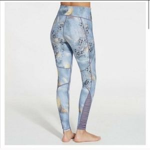 🛑SOLD🛑Calia Urban Mosaic Ruched Athletic legging
